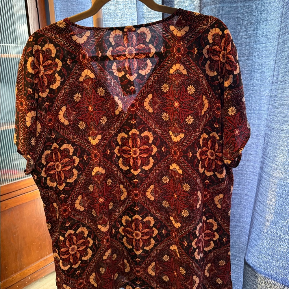 Floral Patterned Women's Top